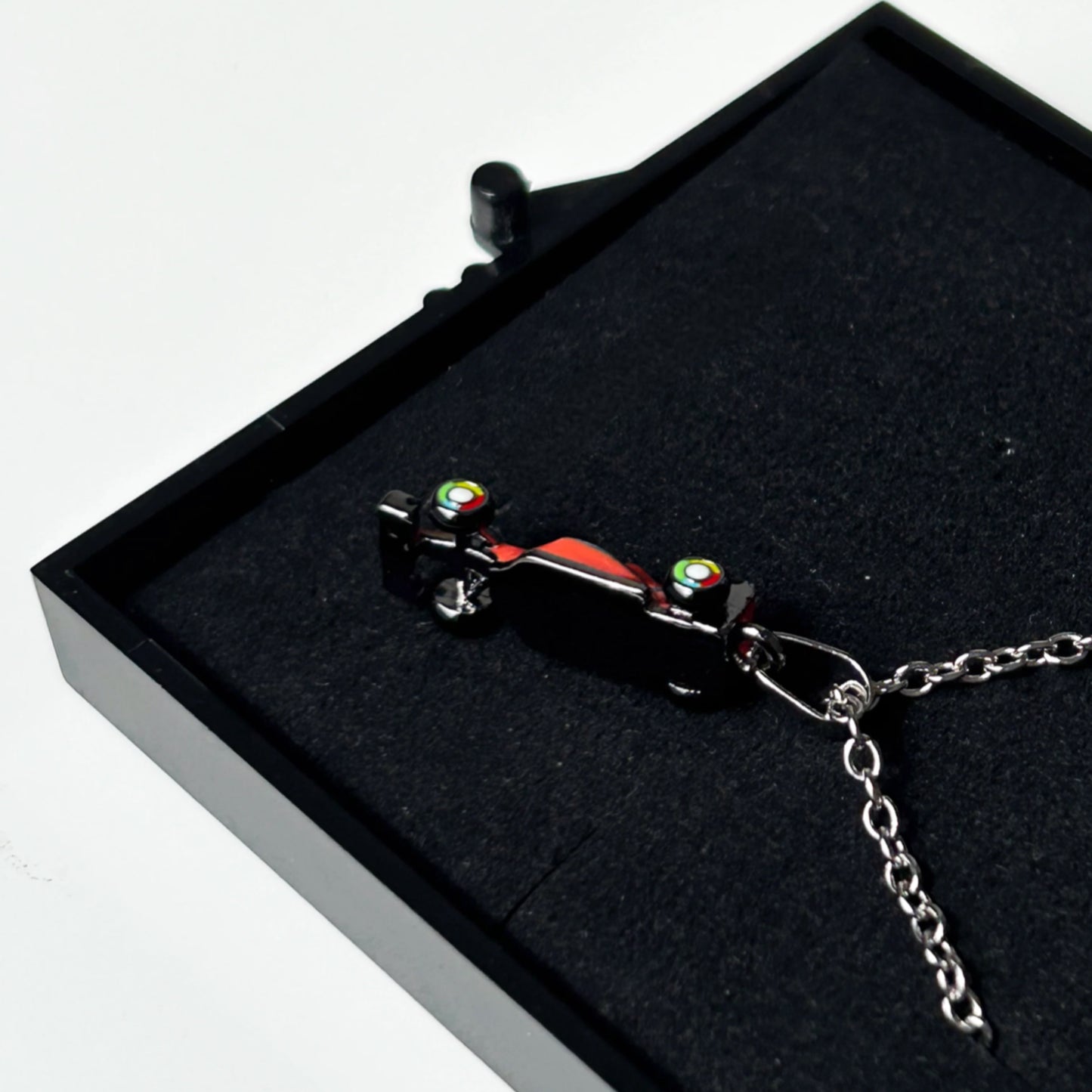 GRIDLINE NECKLACE SILVER EDITION